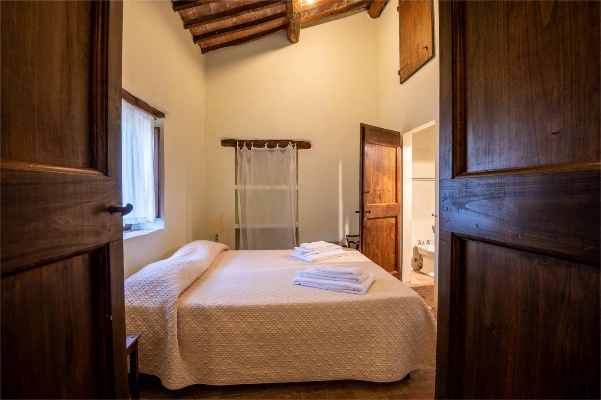 Castello Valenzino Bed & Breakfast Antognola Ngoại thất bức ảnh