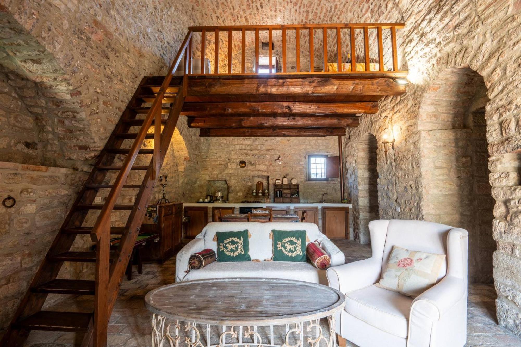 Castello Valenzino Bed & Breakfast Antognola Ngoại thất bức ảnh